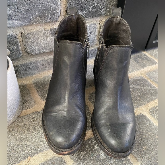 Liberty Black Handmade in Mexico black leather booties Size 6 - Picture 3 of 15